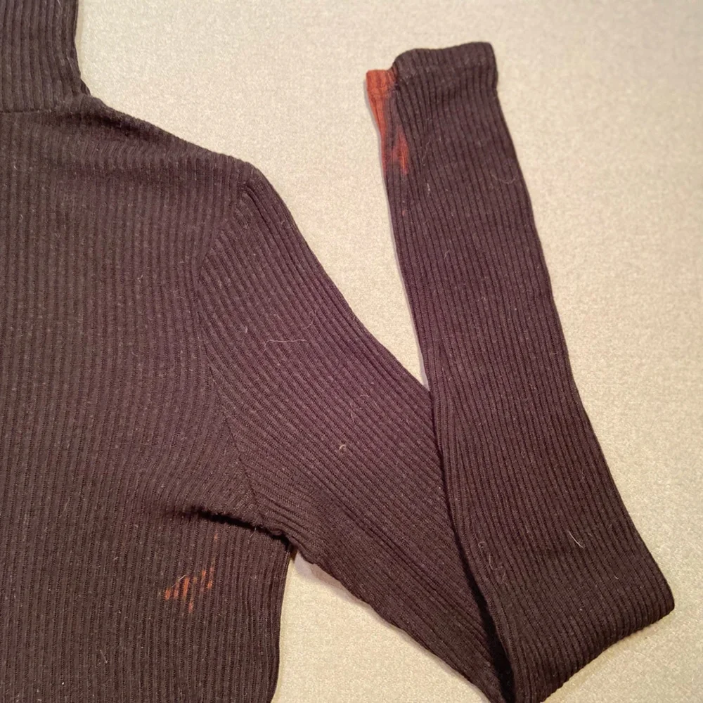 Reformation Ribbed Black Turtleneck,‎ cropped, long sleeve, size Medium